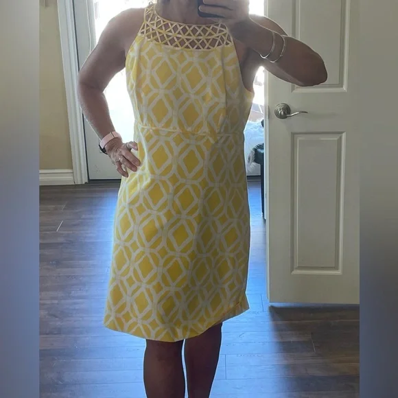 ⭐️ Lilly Pulitzer Dress ⭐️ Excellent Condition, Barely Worn⭐️ - Picture 6 of 6